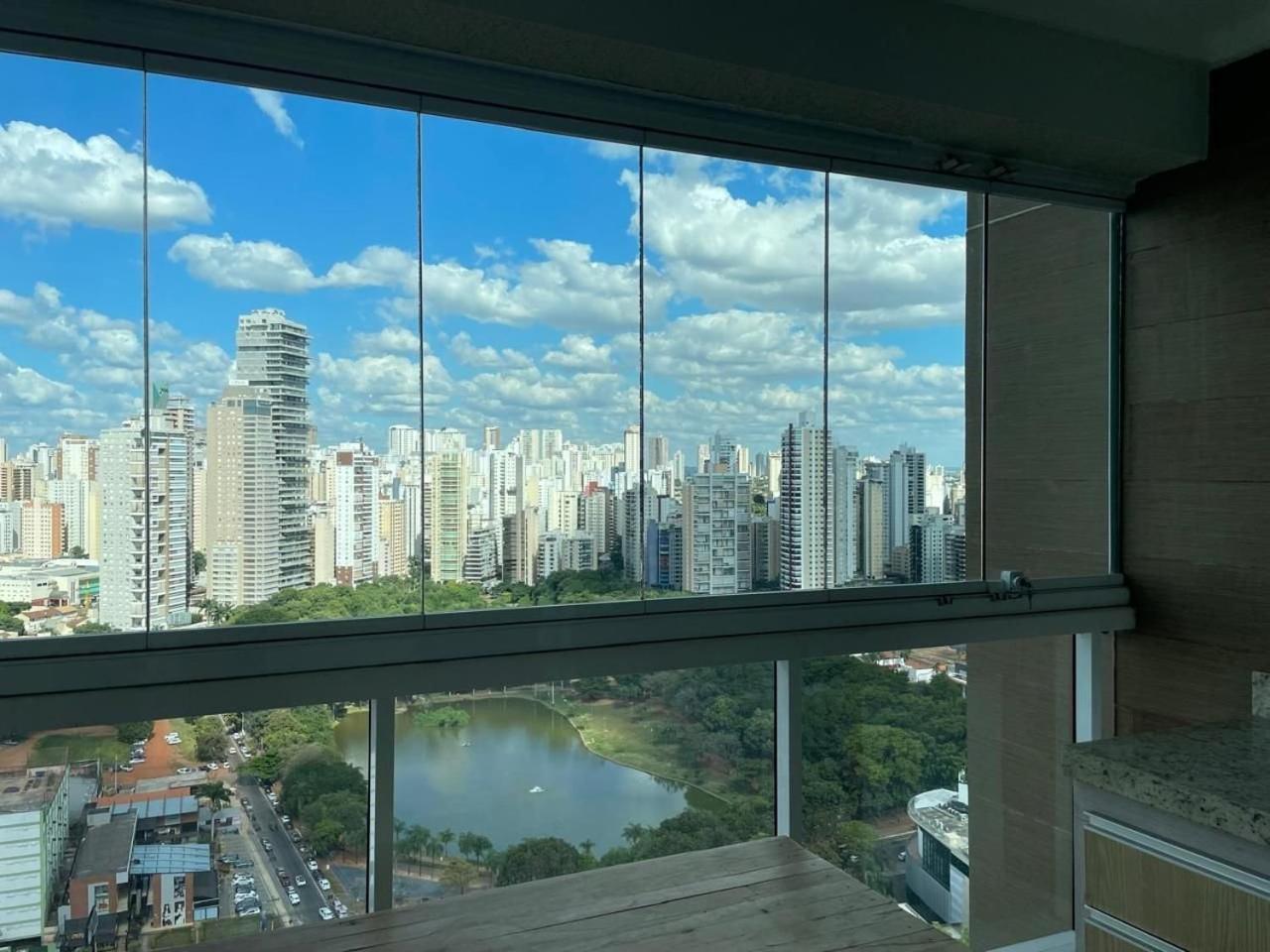 Moderno Flat Com Vista Para O Parque Vaca Brava 戈亚尼亚 外观 照片